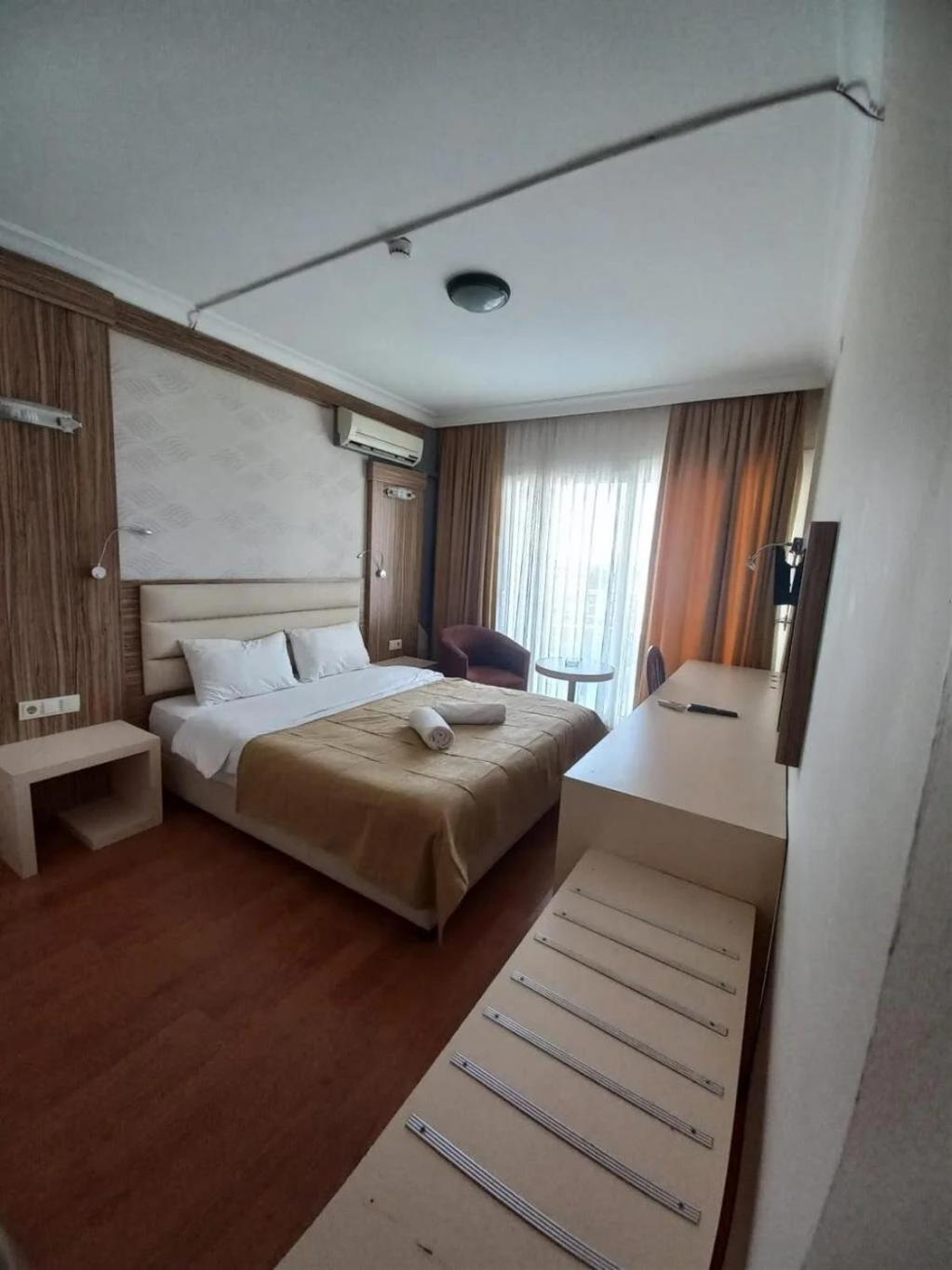 Moonstar Hotel Кушадасъ Екстериор снимка